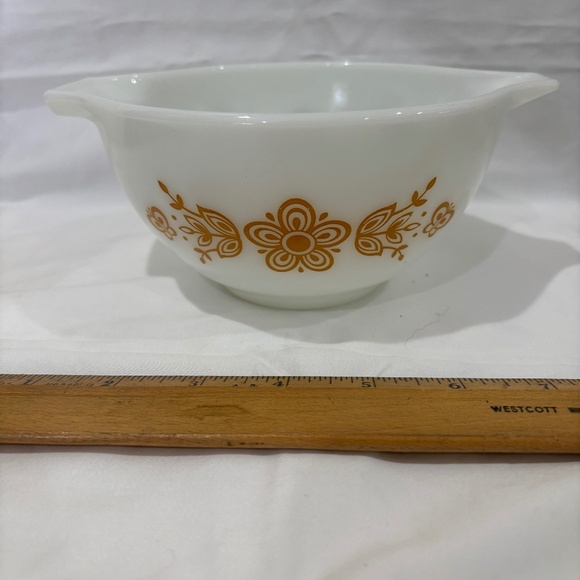 Pyrex Other - Vintage Pyrex Casserole or Mixing Bowl